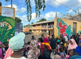 A Kawéni, parents et enfants toujours dans l’attente de retrouver leurs écoles maternelles T6 et T9 A Kawéni, parents et enfants toujours dans l’attente de retrouver leurs écoles maternelles T6 et T9