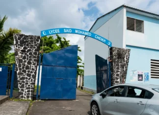 Comores : candidat depuis les années 1990, un sexagénaire devient le doyen des bacheliers Comores : candidat depuis les années 1990, un sexagénaire devient le doyen des bacheliers