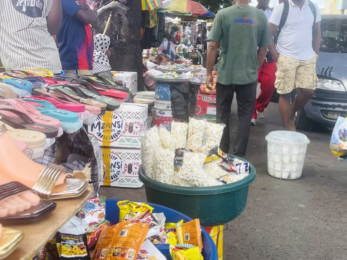 Comores : une loi interdit le petit commerce aux étrangers