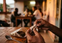 Consommation de stupéfiants : Mayotte est loin d’en avoir fini avec la « chimique » Consommation de stupéfiants : Mayotte est loin d'en avoir fini avec la « chimique »