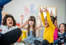 Rentrée 2026 à Mayotte : la course aux places en crèche reste un défi pour les familles Rentrée 2026 à Mayotte : la course aux places en crèche reste un défi pour les familles