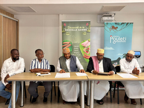 &Agrave; Kahani, le Grand Cadi renouvelle la certification halal de Mon Pouleti