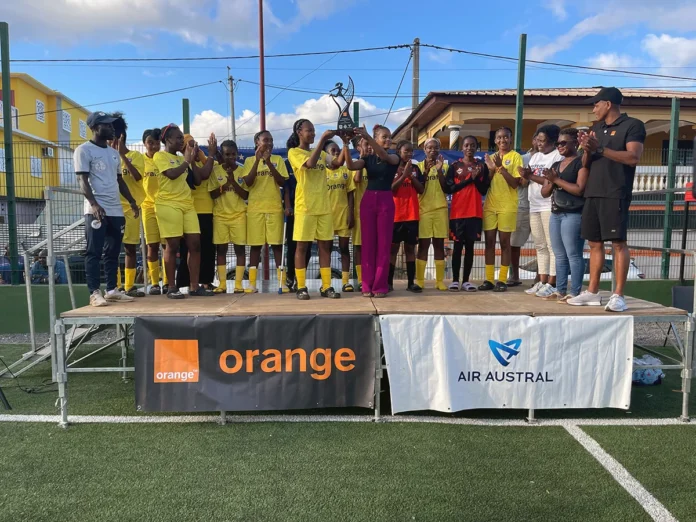 Football féminin : l’AS Sada remporte le premier Challenge Orange au Féminin