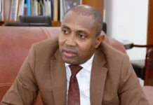 La diplomatie négative des « fiers-à-bras » comoriens La diplomatie négative des « fiers-à-bras » comoriens