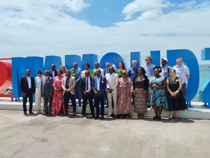 Mamoudzou, Maputo et La Réunion s’unissent pour protéger leurs littoraux Mamoudzou, Maputo et La Réunion s’unissent pour protéger leurs littoraux