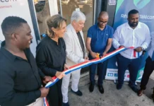 Réunion Télécom s’offre une vitrine en plein centre-ville de Mamoudzou Réunion Télécom s’offre une vitrine en plein centre-ville de Mamoudzou