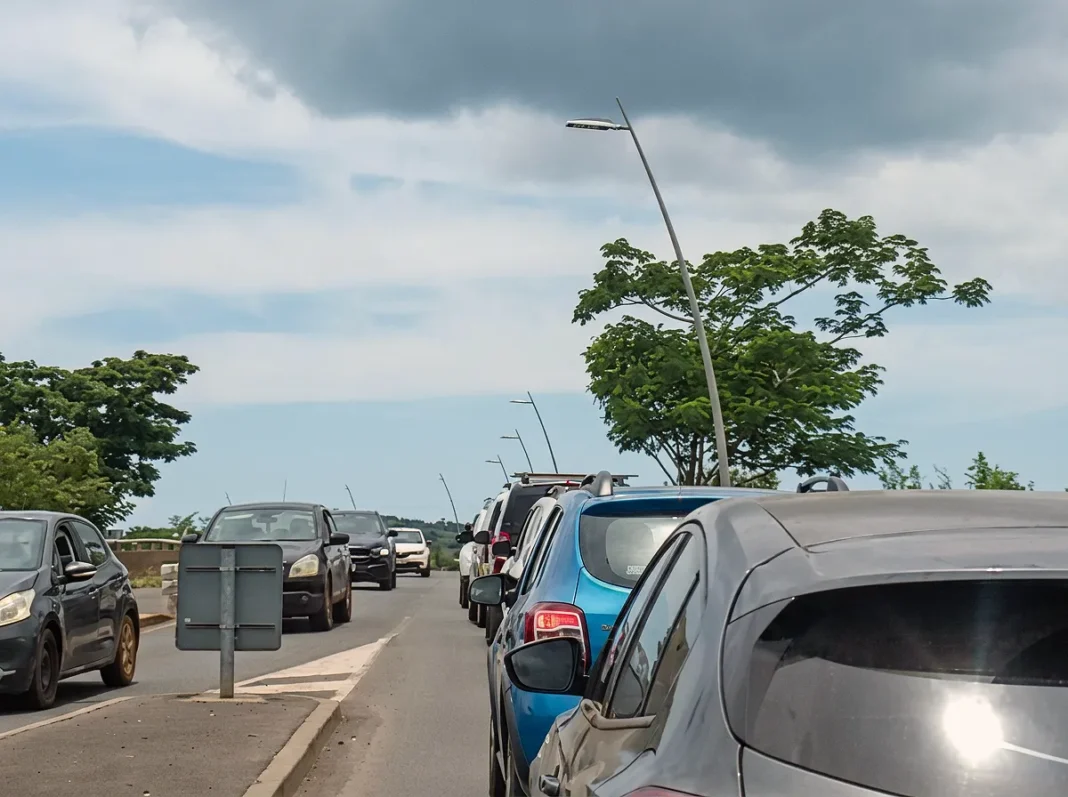 Routes à Mayotte : État, Département, communes… qui est responsable de quoi ?