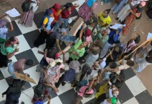 A Mayotte, le mouvement des lycéens résistera-t-il à l’épreuve des vacances scolaires ? A Mayotte, le mouvement des lycéens résistera-t-il à l’épreuve des vacances scolaires ?