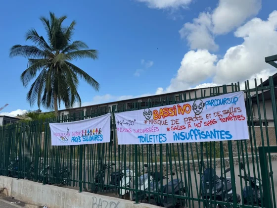 A Mayotte, le mouvement des lyc&eacute;ens r&eacute;sistera-t-il &agrave; l&rsquo;&eacute;preuve des vacances scolaires&nbsp;?