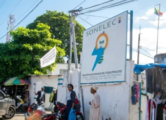 Comores : des marchés de huit millions d’euros octroyés par la Sonelec sans preuves suffisantes Comores : des marchés de huit millions d’euros octroyés par la Sonelec sans preuves suffisantes