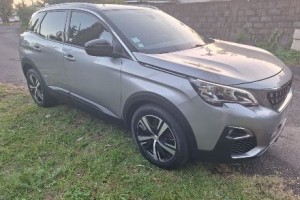 VEND Peugeot 3008 1.5 hdi 130 cv 4×4