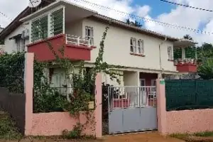 Loue T4 à Barakani Coconi