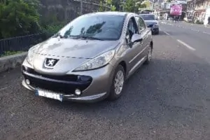 à vendre une peugeot 207 diesel
