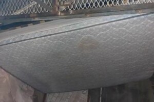 URGENT vends matelas 160
