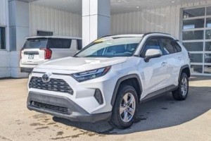 Selling My 2023 Toyota Rav4 XLE AWD