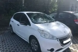VENDS PEUGEOT 208 2014