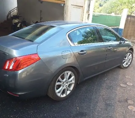 508 PEUGEOT BERLINE