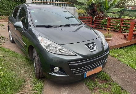 Peugeot 207 1.4 HDI :132000 Km Km Km