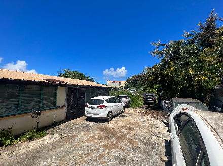 TERRAIN COMMERCIALE 1000m2