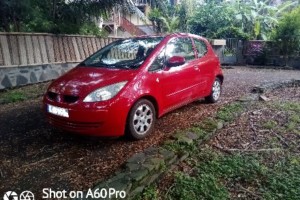 à louer une mitsubishi colt