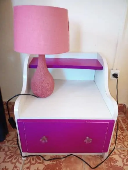 Table de chevet