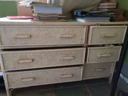 Vends commode