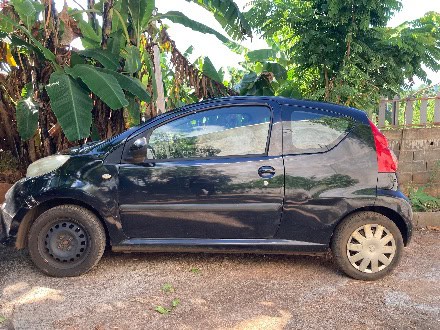 Vends Peugeot 107