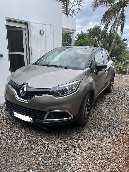 Vds Renault Captur toutes options essence 2016