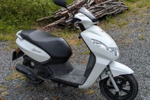Moto scooter Peugeot Kisbee Anne 2023