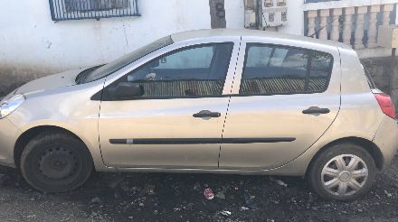 Vends en l’état Clio 3 Authentique 1.2 16V