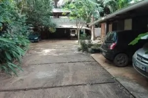 Terrain avec logements à vendre