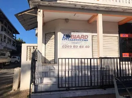 Local commercial et ou de bureau